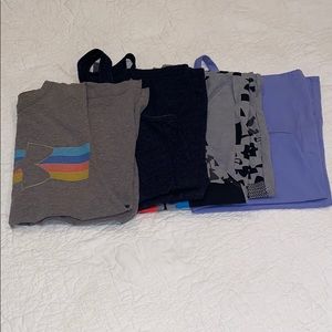 Lot of 4 Under Armour Tanks